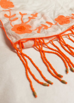 BEACH FEVER NEON HIPPIE PAREO