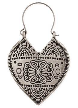 BEACH SPECIALS ENGRAVED HEART EARRINGS
