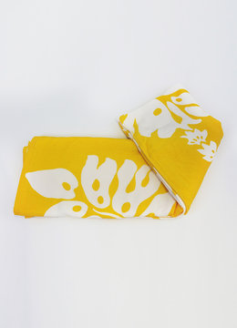 BEACH SPECIALS JUMBO HAWAIIAN PRINTED TOWEL accessories beach towels