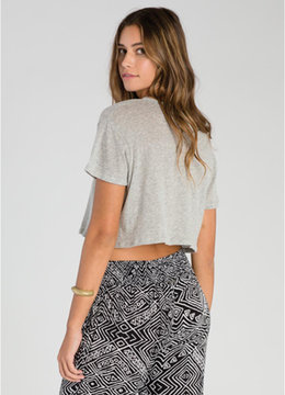 BILLABONG SECOND GLANCE CROPPED TEE clothing tops
