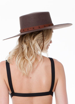 BRIXTON VEGA WIDE STRAIGHT BRIM HAT accessories hats
