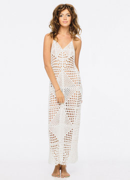 INDAH SYRA CROCHET DIAMOND MAXI