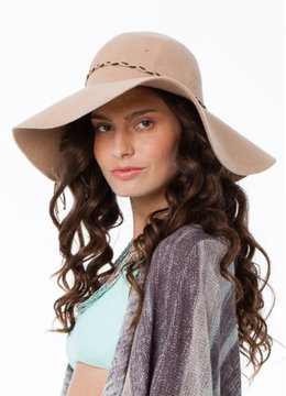 LUCY LOVE RENEGADE FELT HAT accessories hats