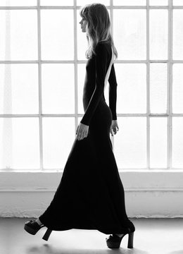 NOVELLA ROYALE BLACKBIRD LONG SLEEVE MAXI