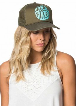 O'NEILL BEACH BAY TRUCKER HAT
