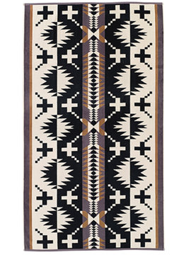 PENDLETON OVERSIZED JACQUARD TOWEL