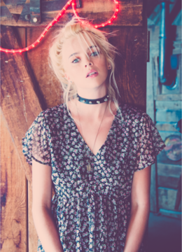 VOLCOM SO SERIOUS DRESS